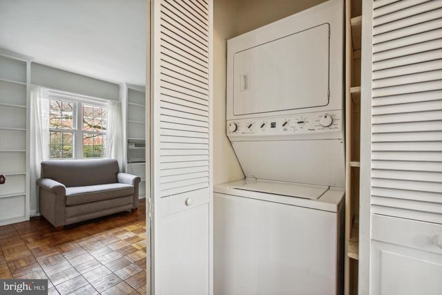 3139 MARTHA CUSTIS DR, Alexandria, VA 22302