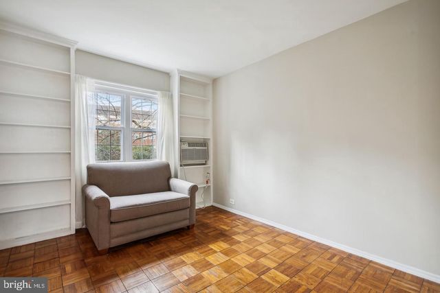 3139 MARTHA CUSTIS DR, Alexandria, VA 22302