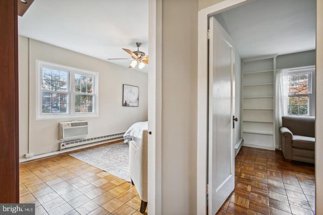 3139 MARTHA CUSTIS DR, Alexandria, VA 22302