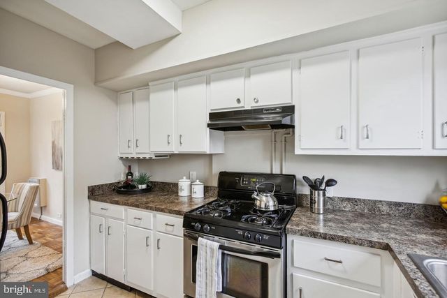 3139 MARTHA CUSTIS DR, Alexandria, VA 22302