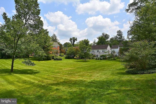 3139 MARTHA CUSTIS DR, Alexandria, VA 22302