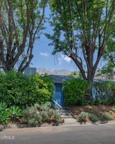 239 E Pentagon Street, Altadena, CA 91001