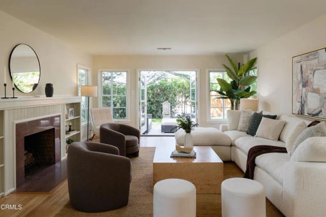 239 E Pentagon Street, Altadena, CA 91001