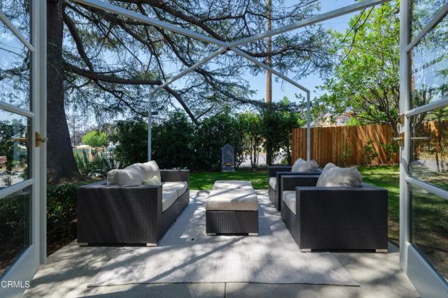 239 E Pentagon Street, Altadena, CA 91001