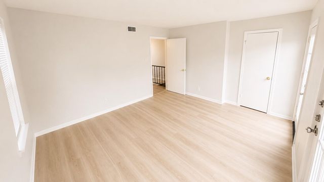 11550 Chimney Rock Road 537, Houston, TX 77035