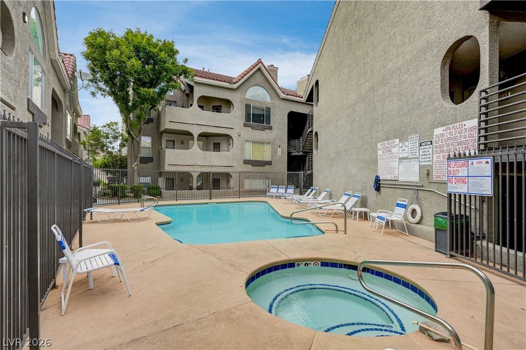 701 Capri Drive 13B, Boulder City, NV 89005 — photo 2