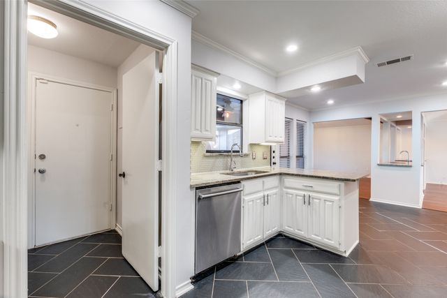 6611 Mimms Drive, Dallas, TX 75252