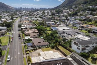 3566 Manoa Road, Honolulu, HI 96822