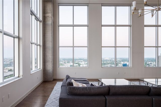 4899 Montrose Boulevard 1910, Houston, TX 77006