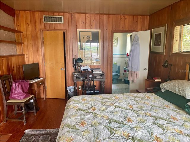 1800 SW 35TH PLACE, Gainesville, FL 32608