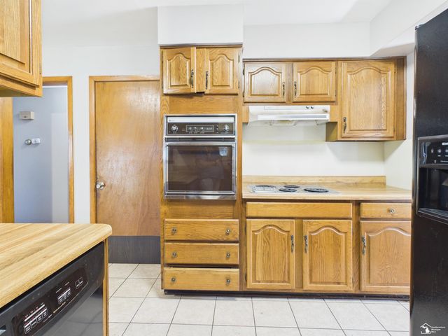 855 Mildred Avenue, Bedford Twp, MI 48182