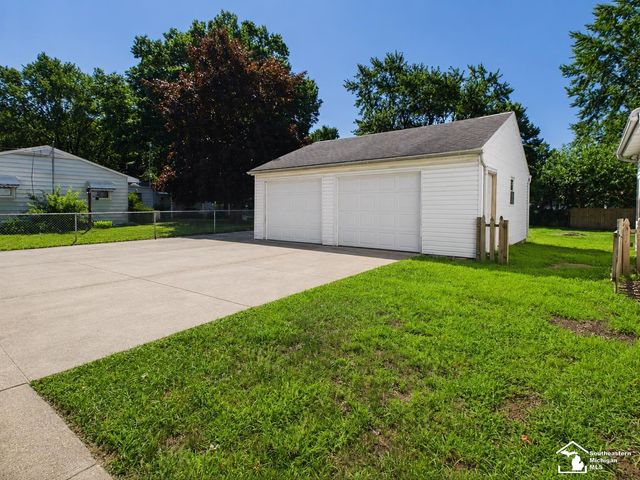 855 Mildred Avenue, Bedford Twp, MI 48182
