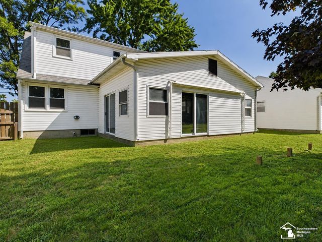 855 Mildred Avenue, Bedford Twp, MI 48182