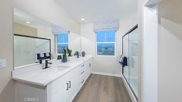 33203 Opal Glass Drive, French Valley, CA 92596