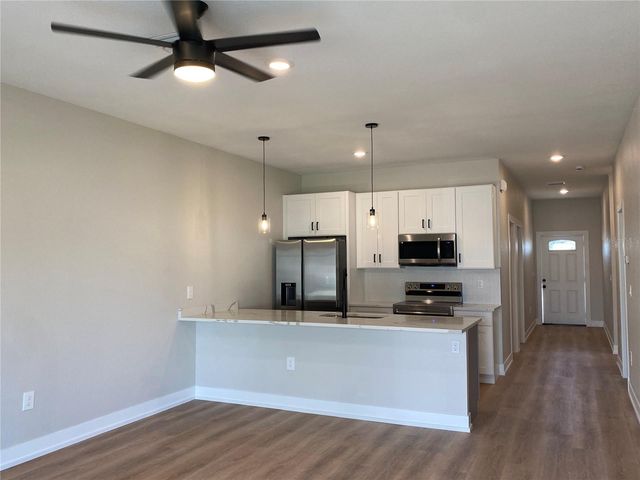 10524 PENDLETON AVENUE, Englewood, FL 34224