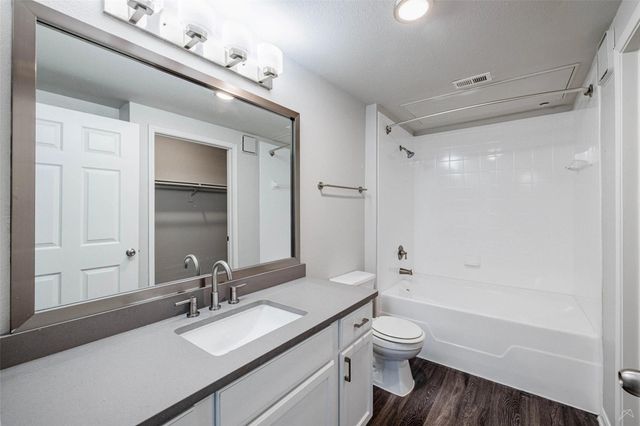 12215 Hunters Chase DR S-3201S, Austin, TX 78729