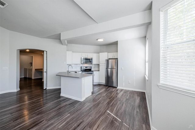 12215 Hunters Chase DR S-3201S, Austin, TX 78729