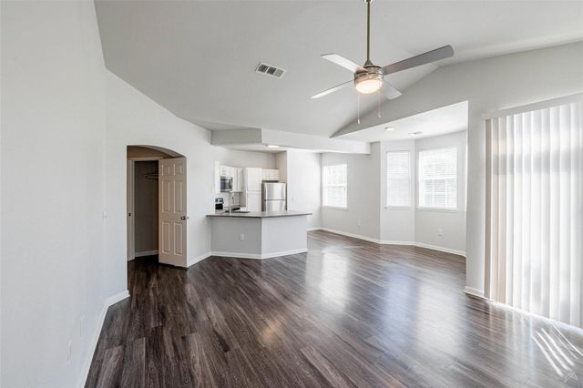 12215 Hunters Chase DR S-3201S, Austin, TX 78729