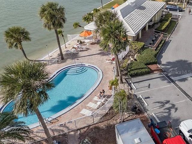 4775 COVE CIRCLE 1002, St Petersburg, FL 33708