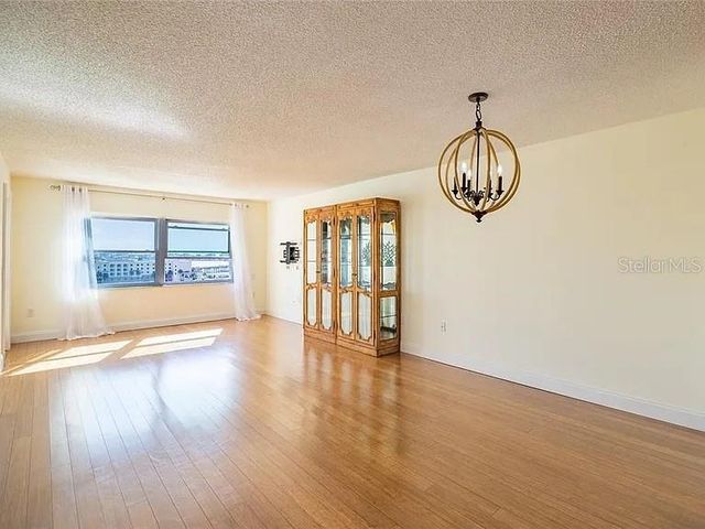 4775 COVE CIRCLE 1002, St Petersburg, FL 33708