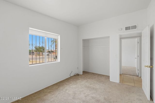 1105 E Garden Loop, Tucson, AZ 85706