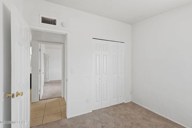 1105 E Garden Loop, Tucson, AZ 85706