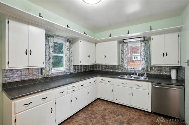 123 E 3rd Street, Springfield, OH 45504
