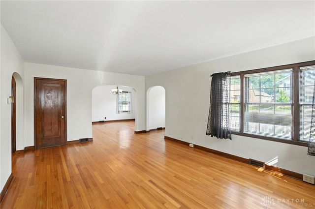 123 E 3rd Street, Springfield, OH 45504