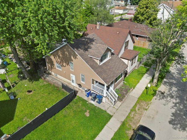 74 Pine Street, River Rouge, MI 48218
