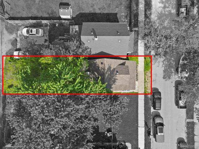 74 Pine Street, River Rouge, MI 48218