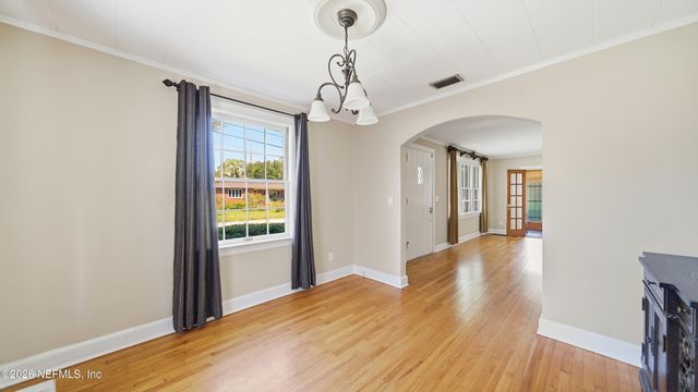 821 OLD HICKORY Road, Jacksonville, FL 32207