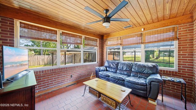821 OLD HICKORY Road, Jacksonville, FL 32207