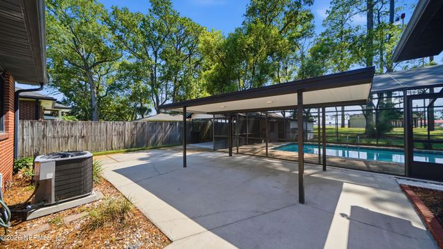 821 OLD HICKORY Road, Jacksonville, FL 32207