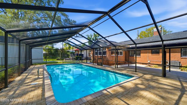 821 OLD HICKORY Road, Jacksonville, FL 32207