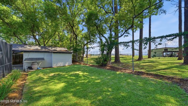 821 OLD HICKORY Road, Jacksonville, FL 32207