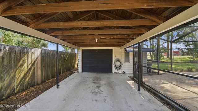 821 OLD HICKORY Road, Jacksonville, FL 32207