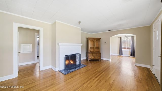 821 OLD HICKORY Road, Jacksonville, FL 32207