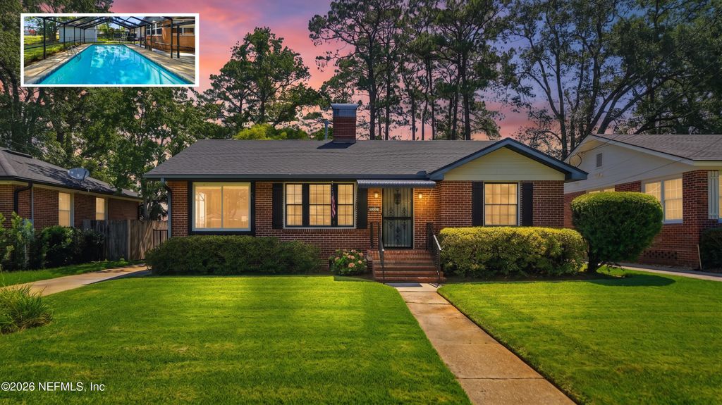 821 OLD HICKORY Road, Jacksonville, FL 32207