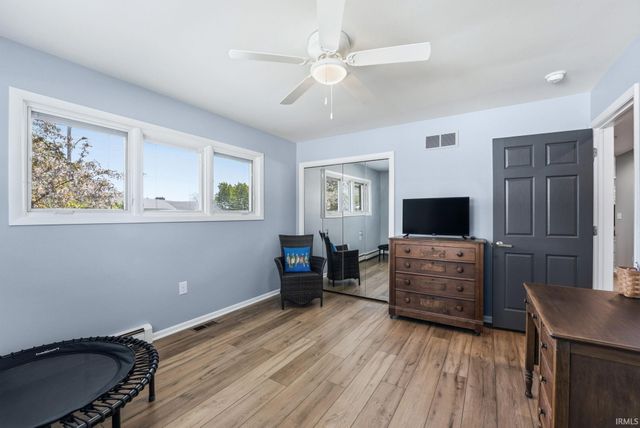 31 Fairlane Drive, Warsaw, IN 46580