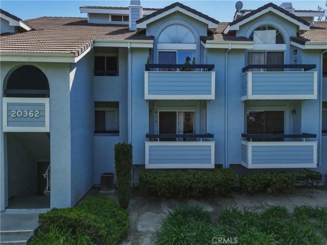 20362 Rue Crevier 605, Canyon Country, CA 91351