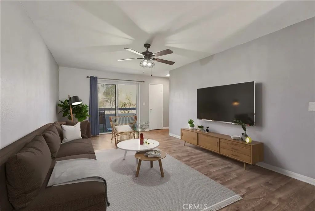 20362 Rue Crevier 605, Canyon Country, CA 91351