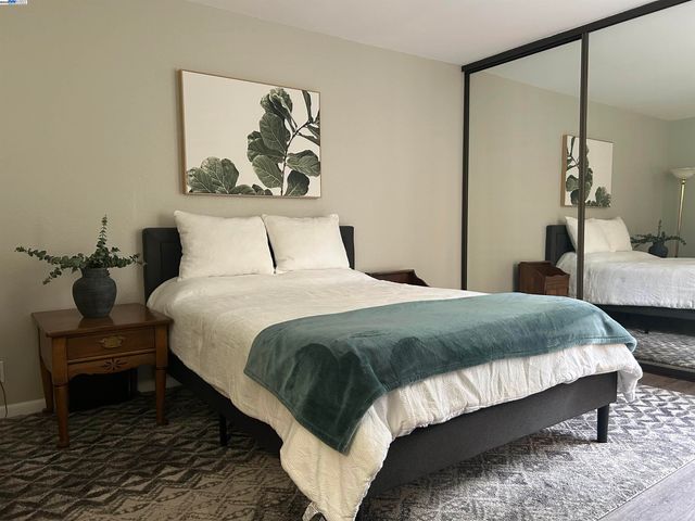 21117 Gary Dr 106, Hayward, CA 94546