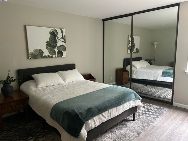 21117 Gary Dr 106, Hayward, CA 94546