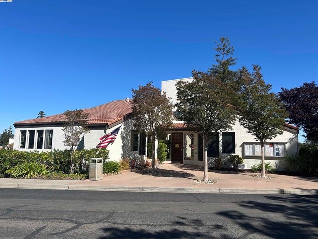 21117 Gary Dr 106, Hayward, CA 94546