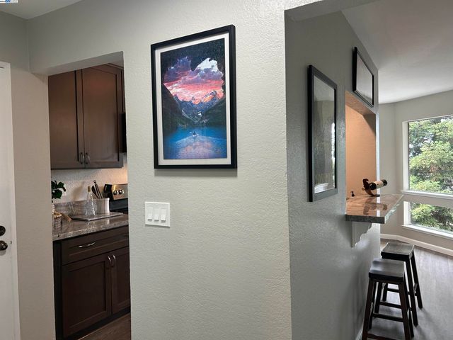 21117 Gary Dr 106, Hayward, CA 94546