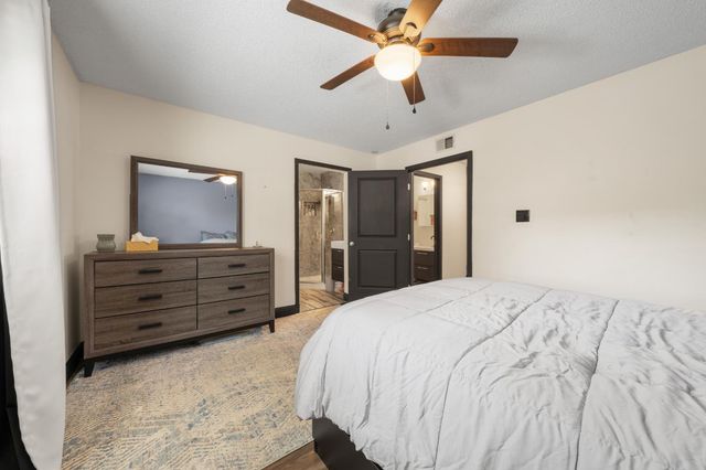 6361 Wexford Cir, Citrus Heights, CA 95621