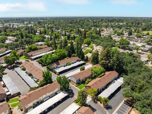 6361 Wexford Cir, Citrus Heights, CA 95621