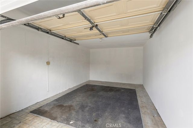 10327 Flora Vista Avenue, Bellflower, CA 90706