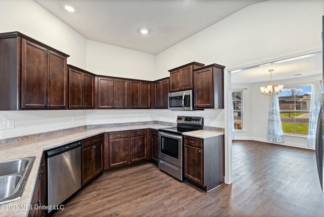 2520 Rutherford Drive, Southaven, MS 38672