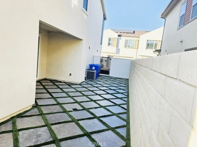 27637 Ensemble, Valencia, CA 91381